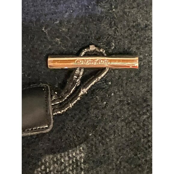 Calvin Klein Ruana Geometric Poncho Vintage Black Blue Gray One Size - Picture 6 of 7